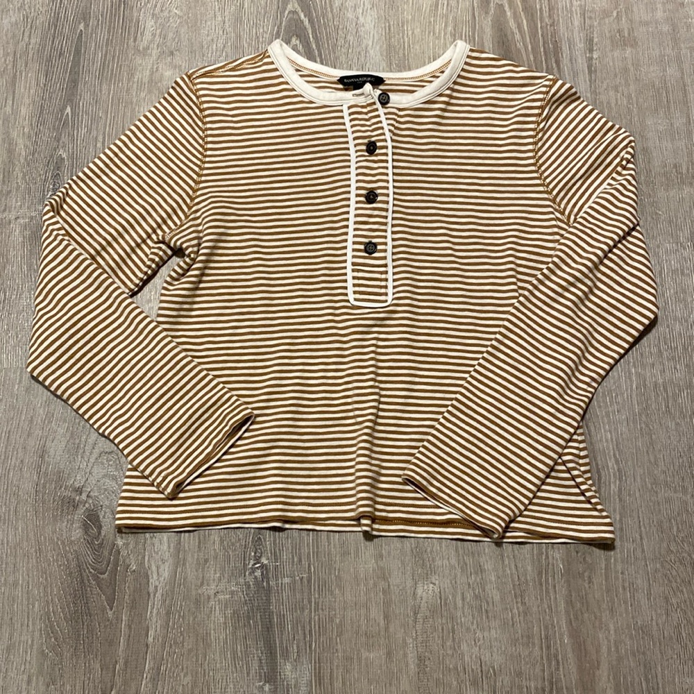 Banana Republic Henley M